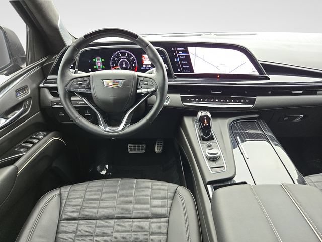 Certified 2024 Cadillac Escalade ESV V AWD/4WD image 10