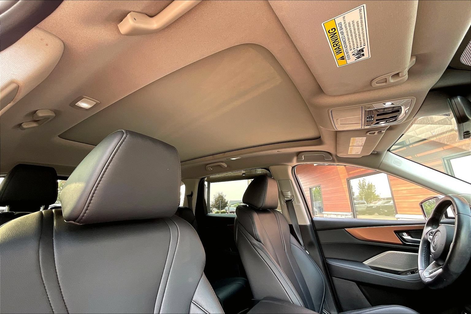 Used 2022 Acura MDX SH-AWD image 23