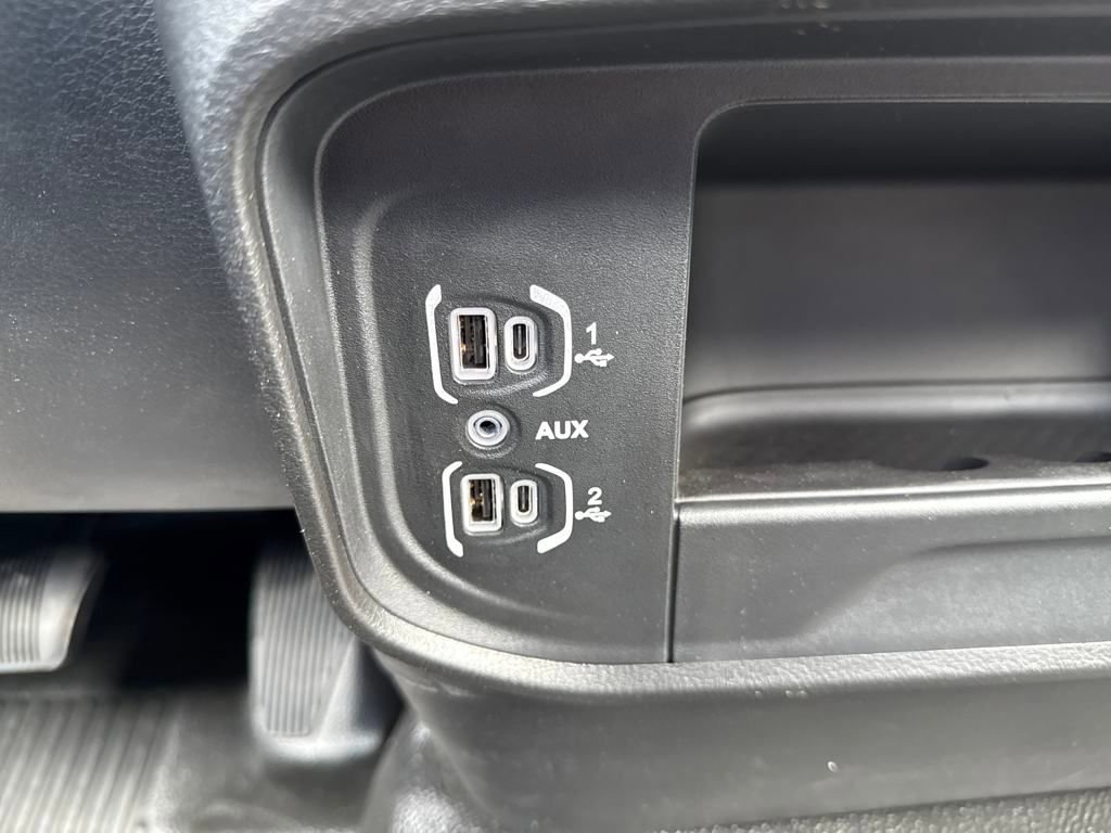 New 2025 RAM 3500 Tradesman image 25