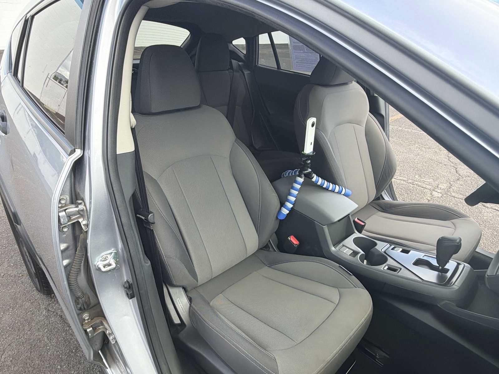 Used 2024 Subaru Crosstrek 2.0i AWD/4WD image 25