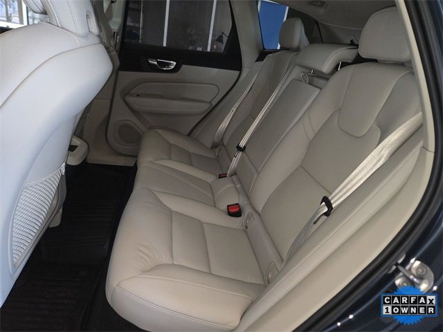 Used 2023 Volvo XC60 B5 Plus w/ Protection Package Premier image 21