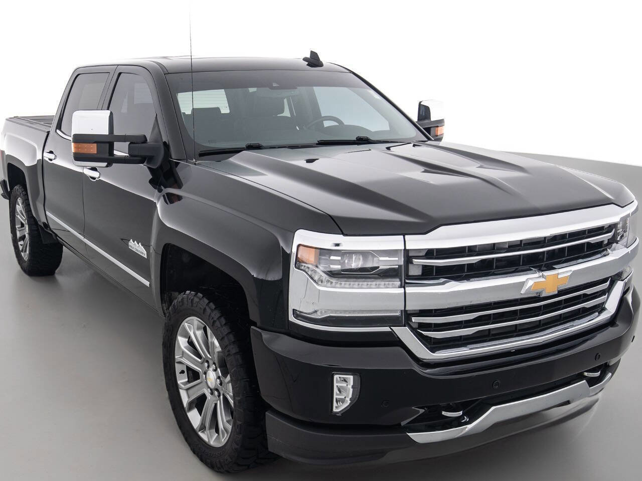 Used 2017 Chevrolet Silverado 1500 High Country