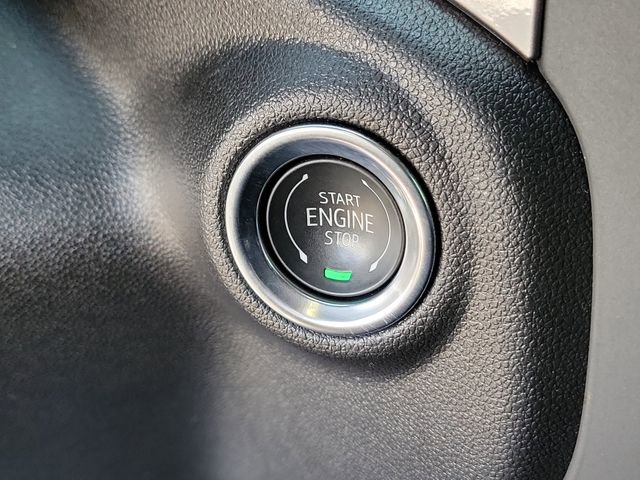 Certified 2026 Chevrolet Silverado 2500 Custom w/ Custom Value Package image 31