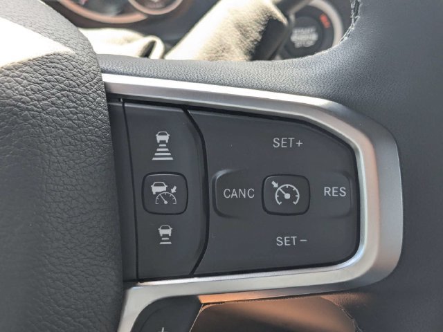 New 2026 RAM 3500 Big Horn AWD/4WD image 26