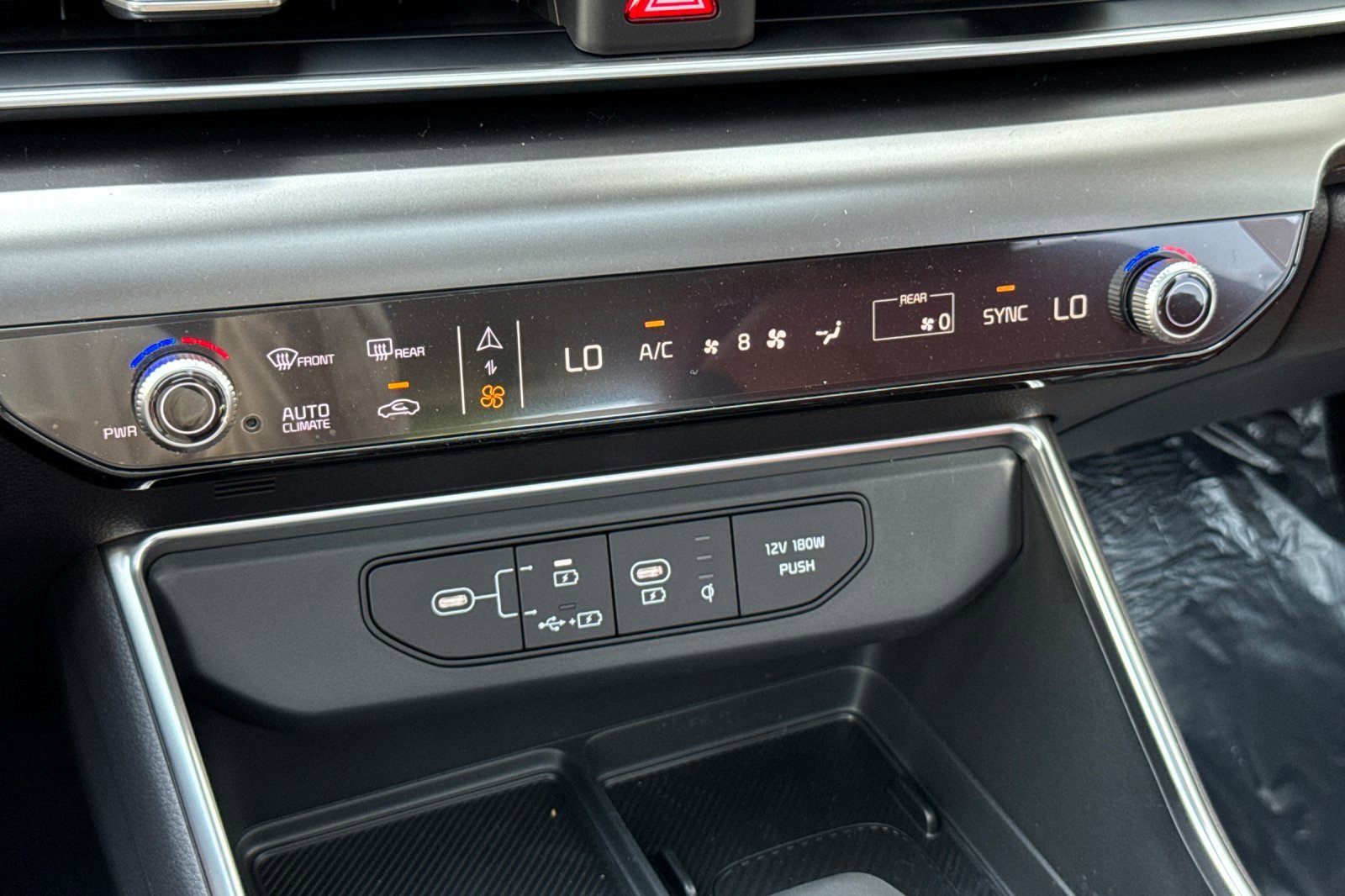 New 2026 Kia Carnival SX Prestige image 18
