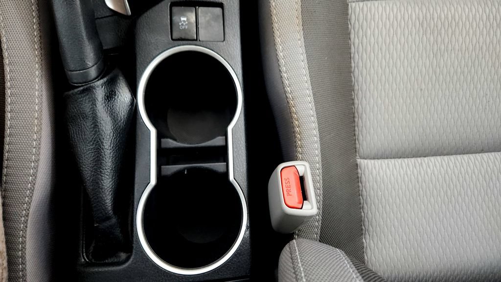 Certified 2019 Toyota Corolla LE FWD image 32