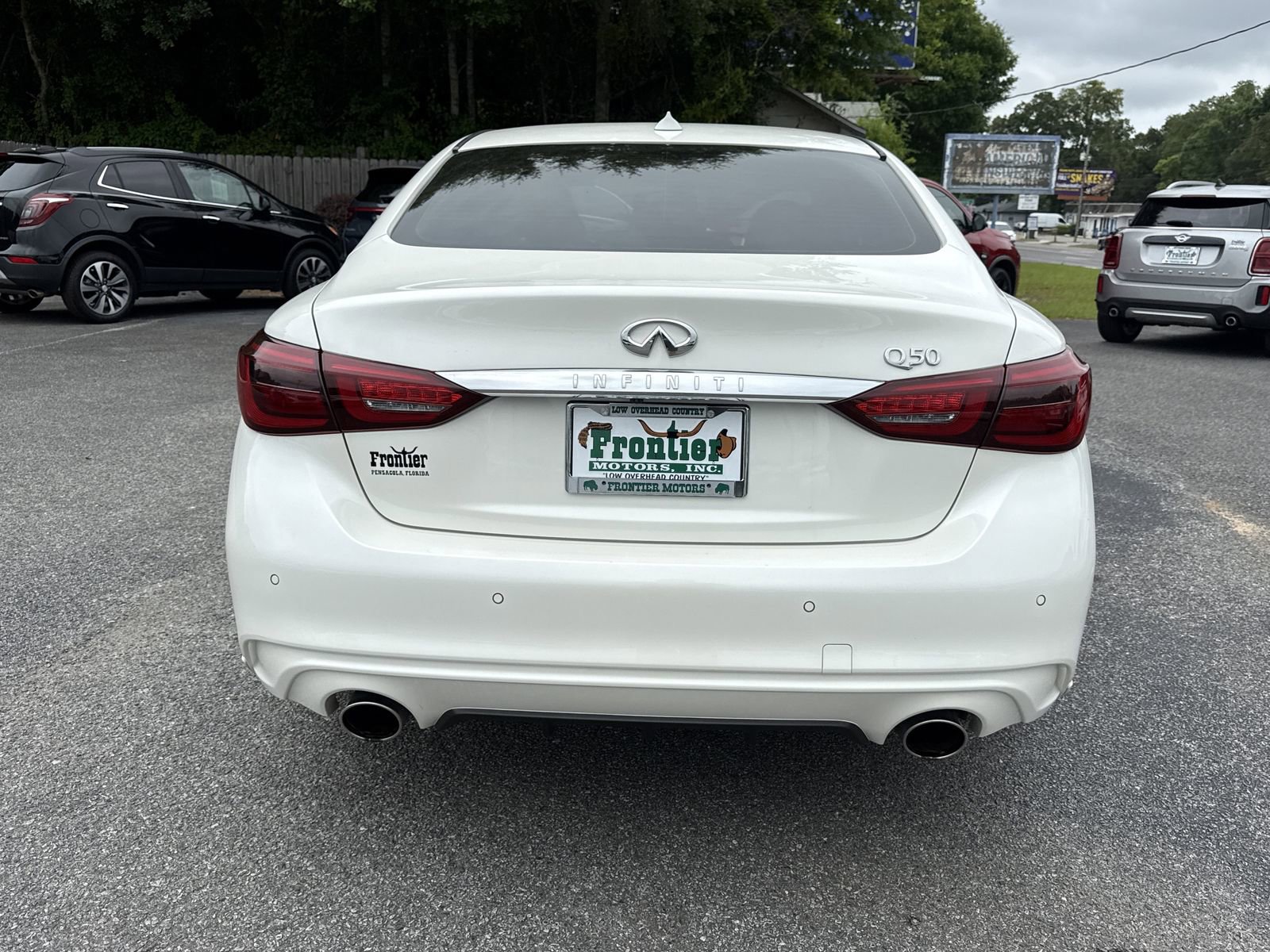 Used 2023 INFINITI Q50 Luxe w/ Cargo Package RWD image 4