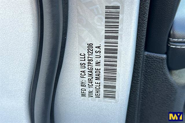 Used 2023 Jeep Grand Cherokee L Laredo w/ Trailer Tow Group (B) image 39