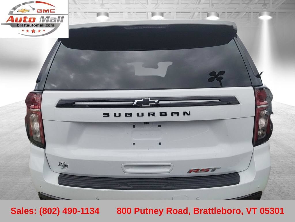 Certified 2024 Chevrolet Suburban RST w/ Luxury Package AWD/4WD image 3