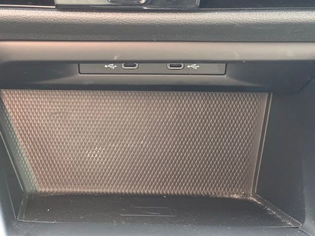 Used 2022 Volkswagen GTI SE image 19