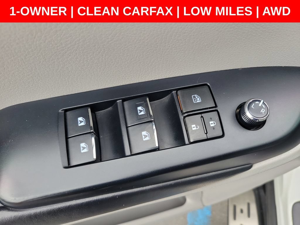 Used 2017 Toyota Highlander Limited w/ Carpet Mat Package AWD/4WD image 27