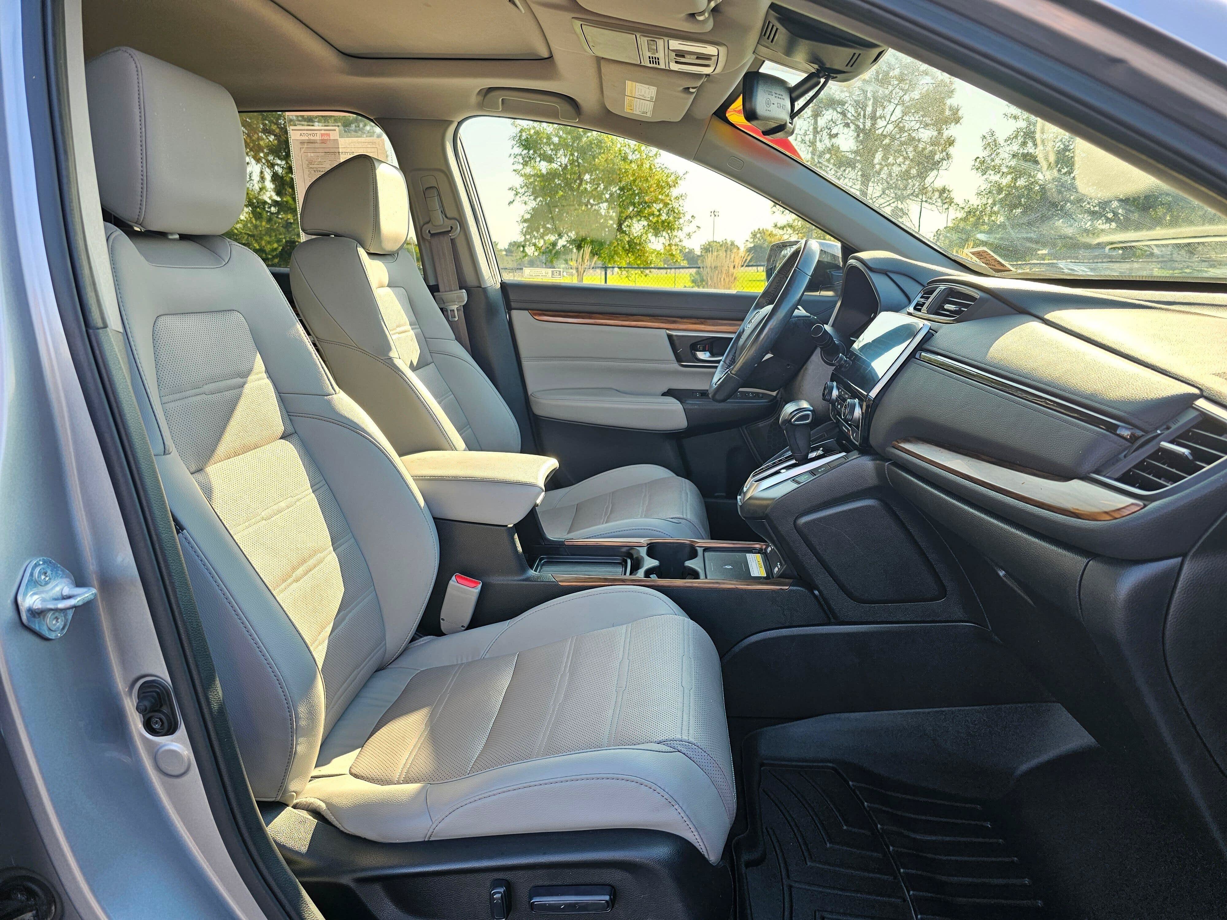 Used 2021 Honda CR-V Touring image 10