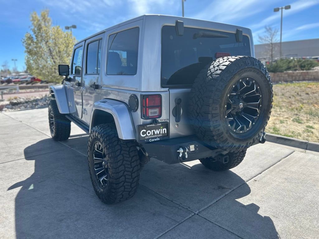 Used 2015 Jeep Wrangler Unlimited Sahara image 6