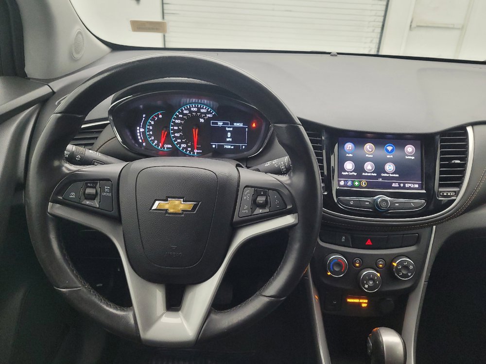 Used 2022 Chevrolet Trax LT w/ Driver Confidence Package AWD/4WD image 22