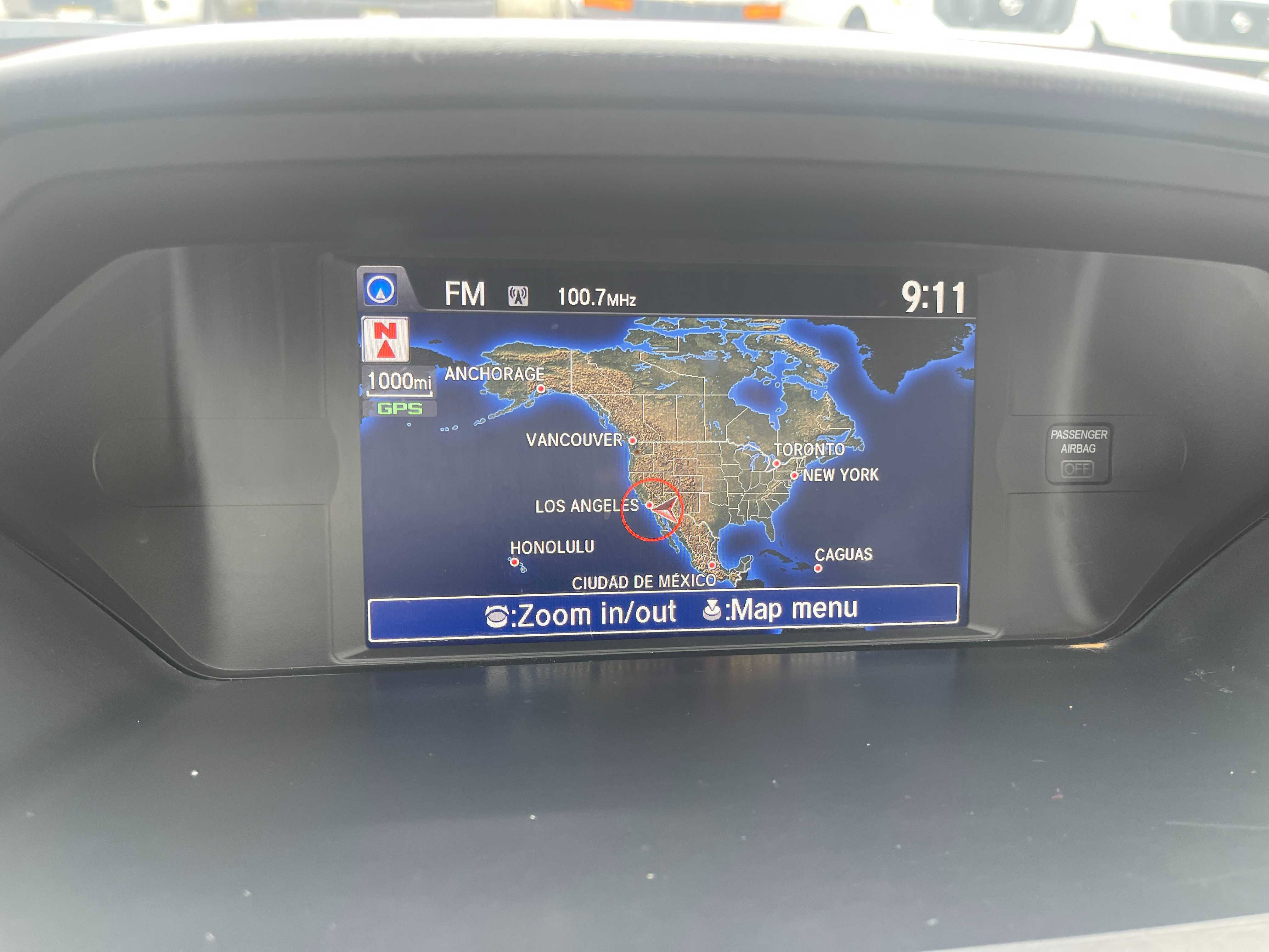 Used 2014 Honda Odyssey Touring Elite image 30