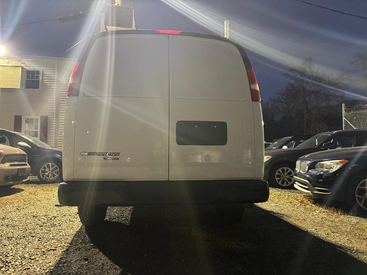 Used 2014 Chevrolet Express 3500 image 14