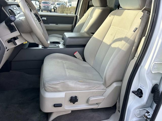 Used 2011 Ford Expedition EL XLT image 33