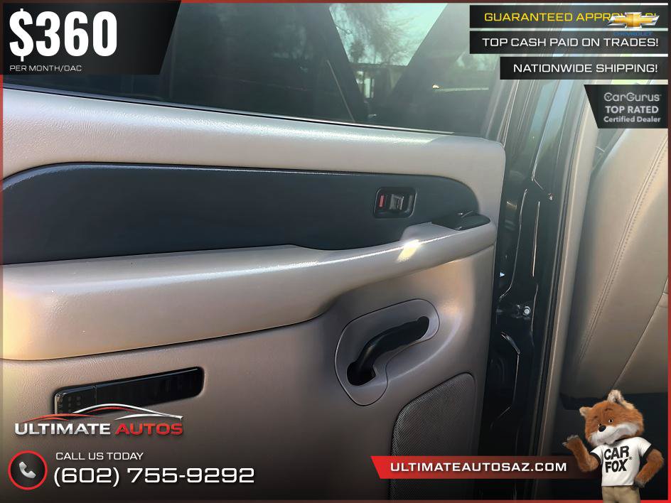 Used 2004 Chevrolet Avalanche 2500 w/ Preferred Equipment Group AWD/4WD image 5