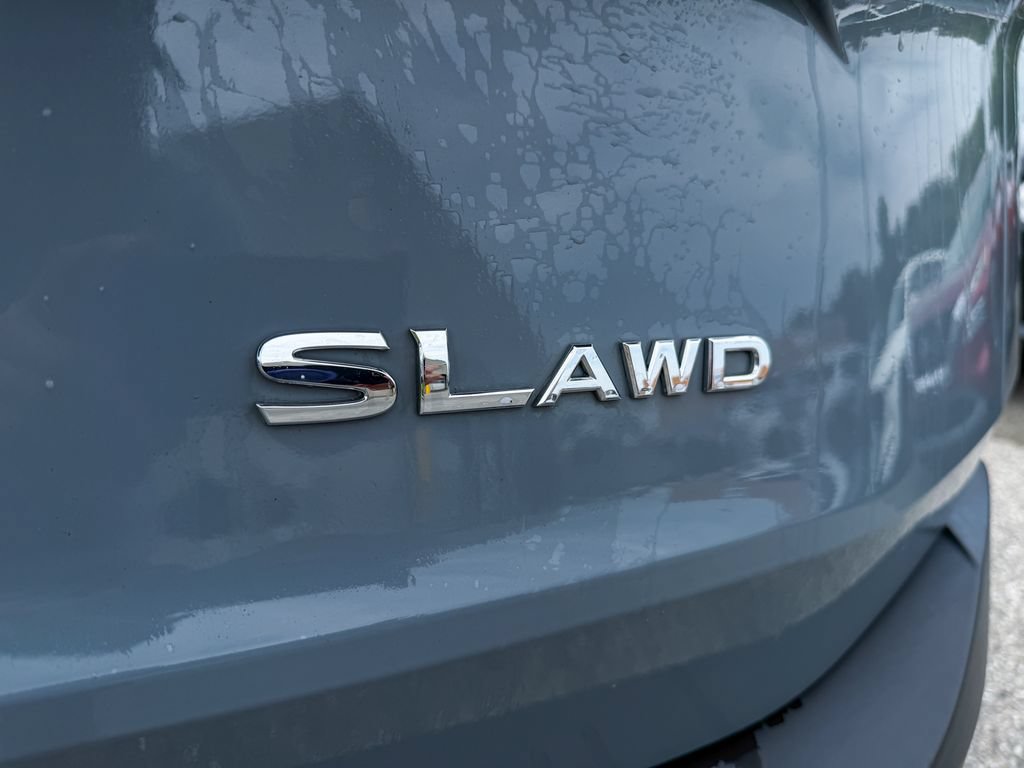 Certified 2023 Nissan Rogue SL w/ SL Premium Package AWD/4WD image 7