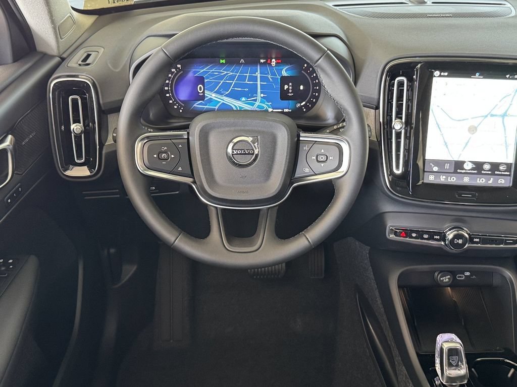 New 2026 Volvo XC40 B5 Ultra w/ Protection Package Premier AWD/4WD image 39