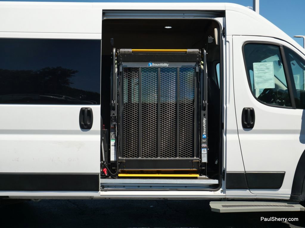 Used 2023 RAM ProMaster 2500 image 9