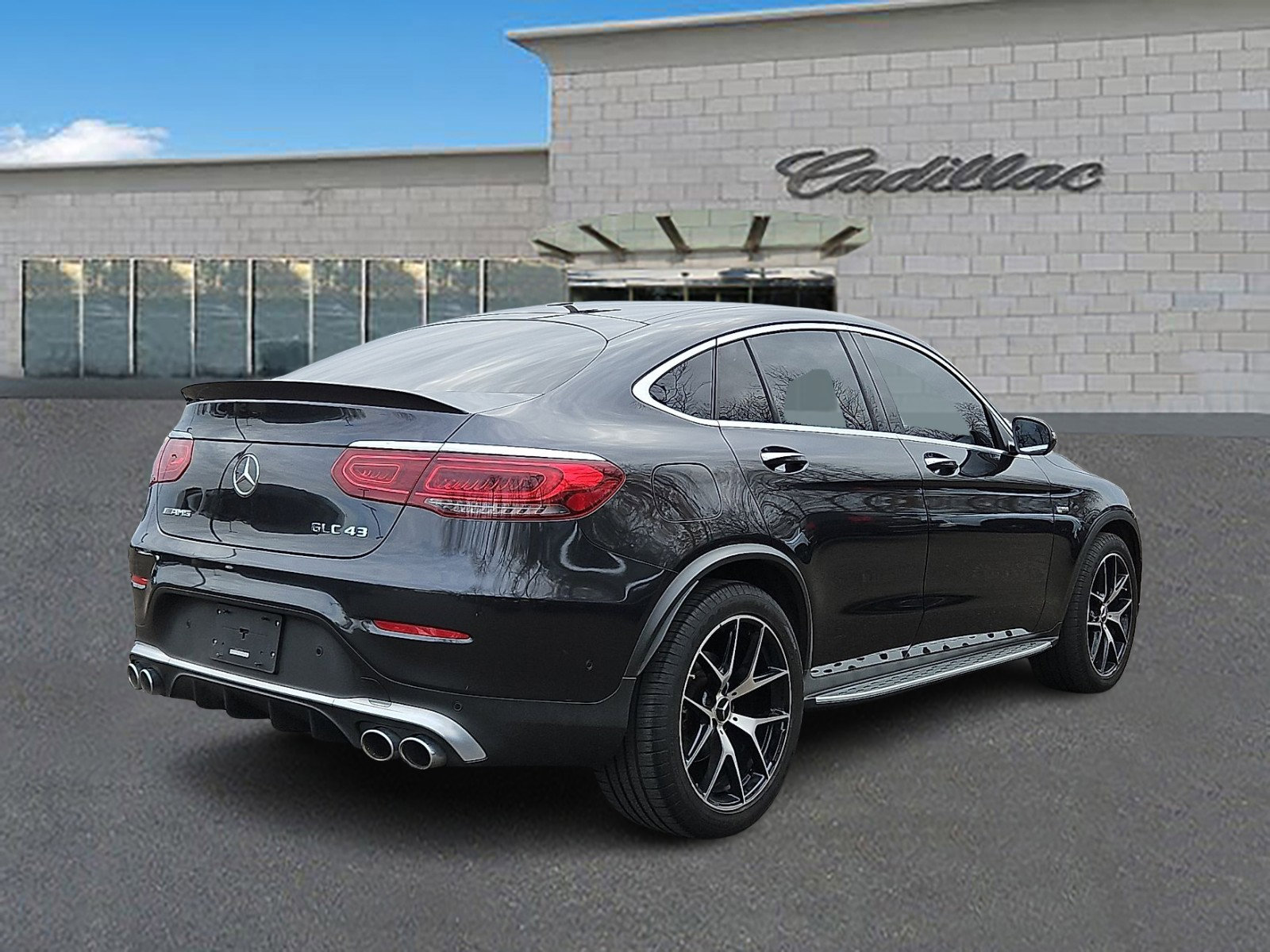 Used 2022 Mercedes-Benz GLC 43 AMG AMG GLC 43 image 4