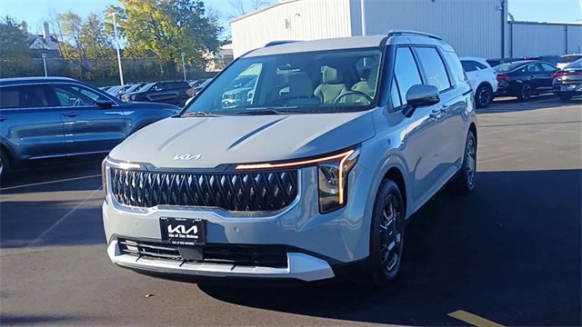 New 2026 Kia Carnival EX image 6