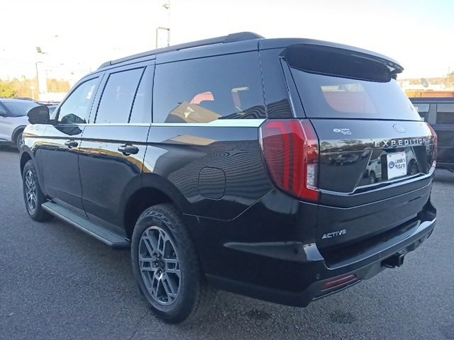 New 2026 Ford Expedition Active image 5