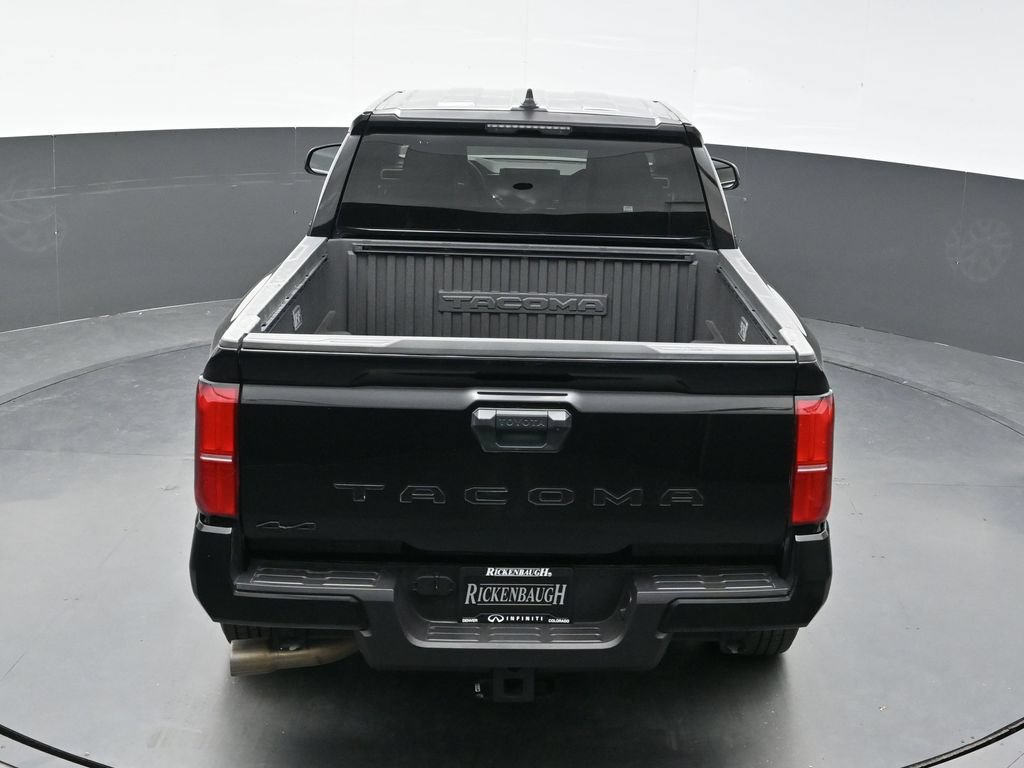 Used 2025 Toyota Tacoma SR5 AWD/4WD image 30
