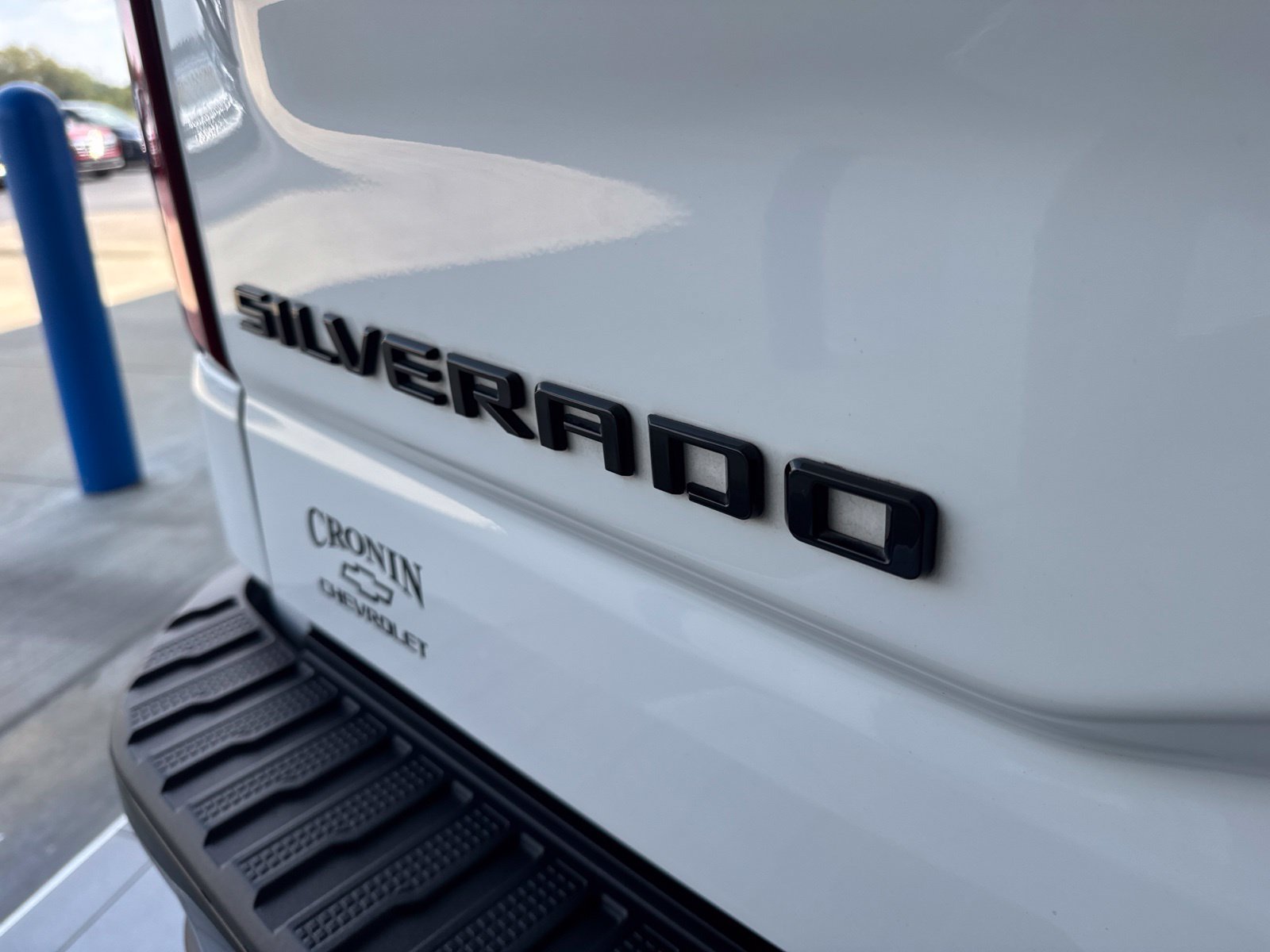 Used 2024 Chevrolet Silverado 1500 LT Trail Boss w/ Convenience Package II AWD/4WD image 14
