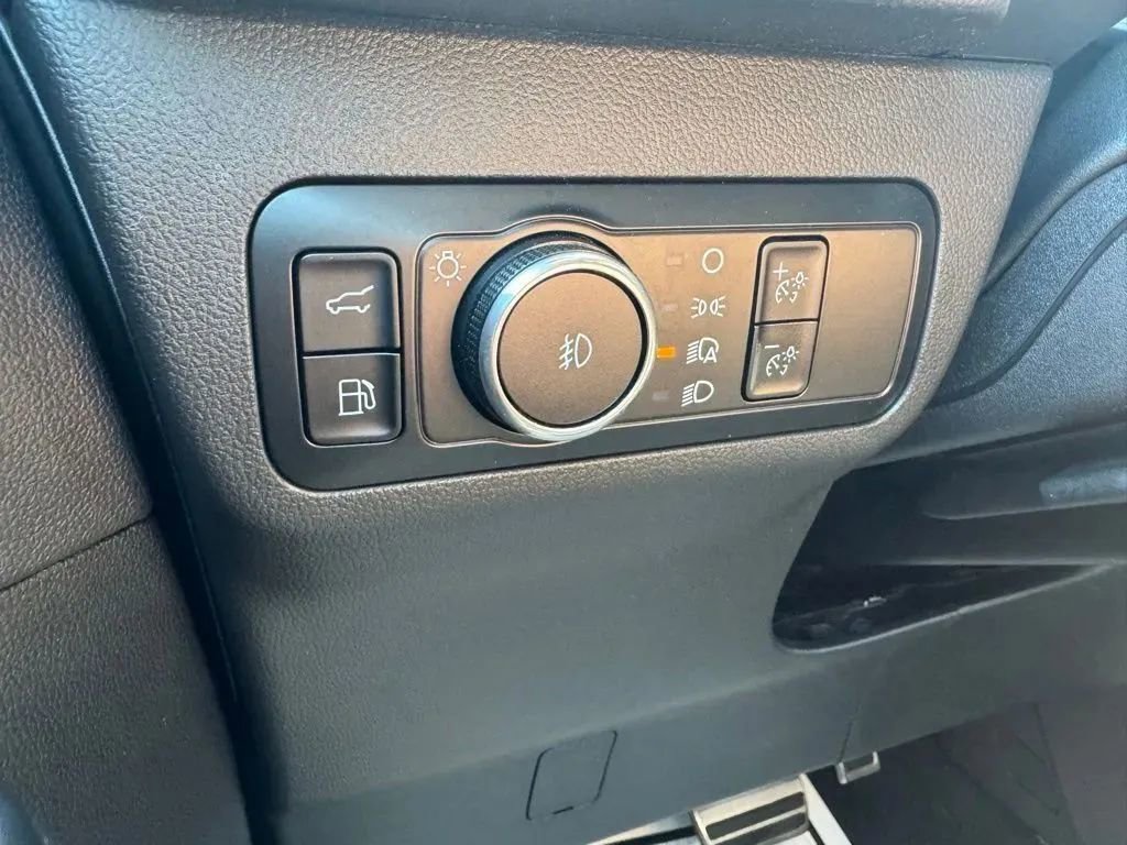 Used 2024 Ford Escape ST-Line Select AWD/4WD image 22