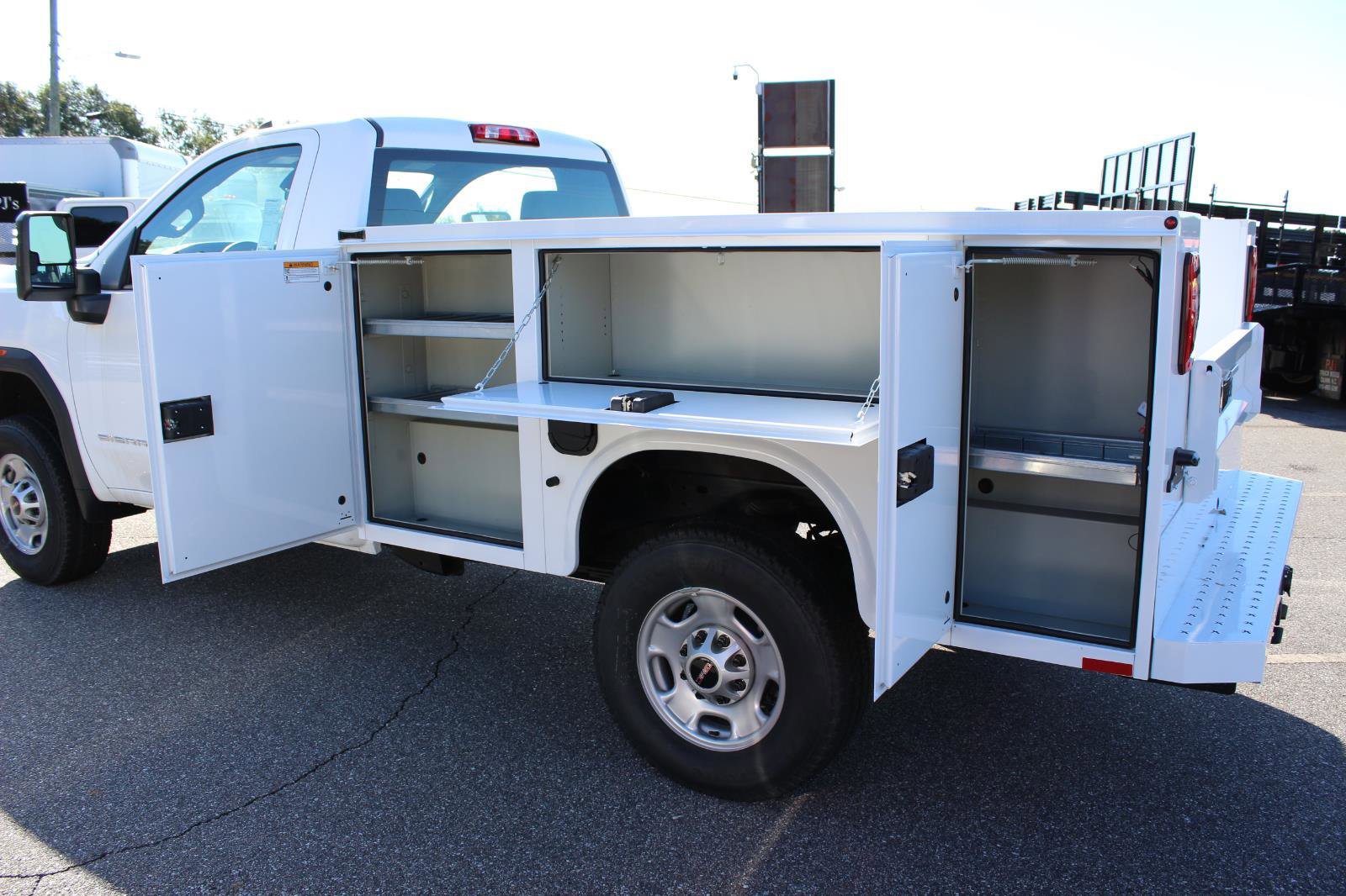 New 2024 GMC Sierra 2500 Pro image 14