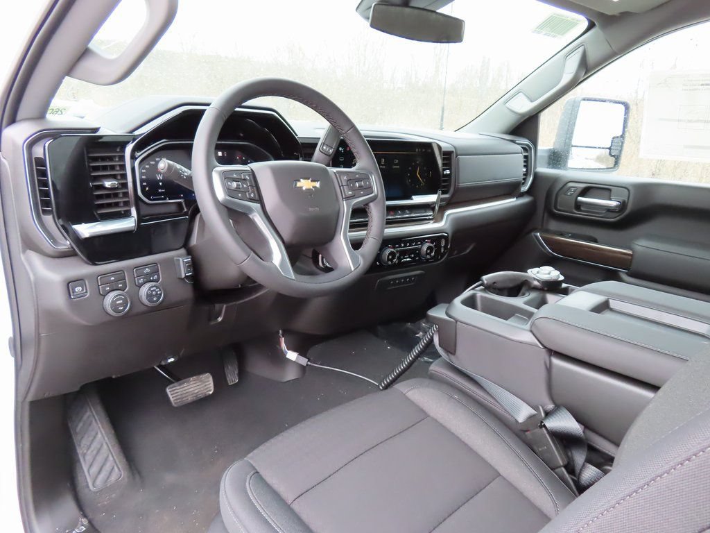 New 2026 Chevrolet Silverado 2500 LT w/ Convenience Package AWD/4WD image 21