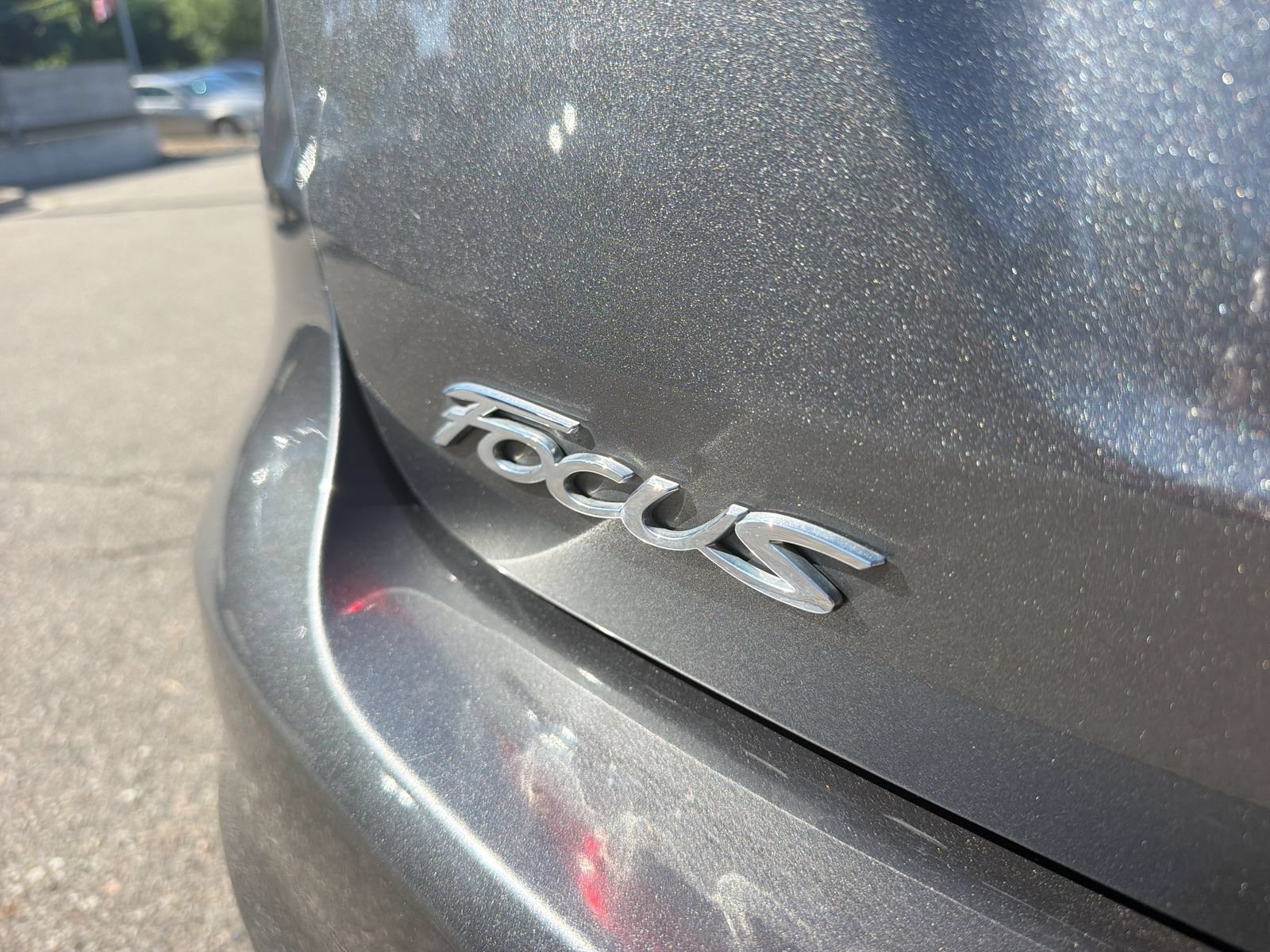 Used 2018 Ford Focus SE FWD image 16