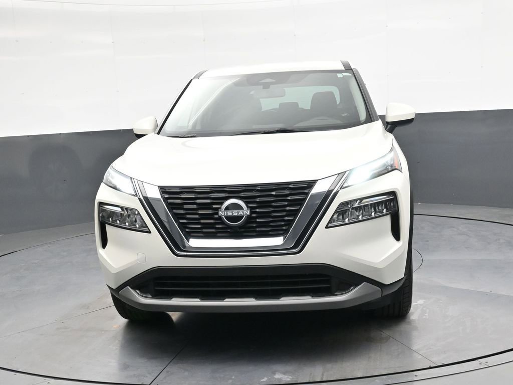 Used 2023 Nissan Rogue SV FWD image 9