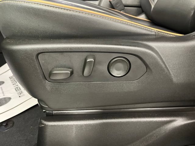 Used 2024 GMC Yukon XL AT4 w/ Technology Package AWD/4WD image 35