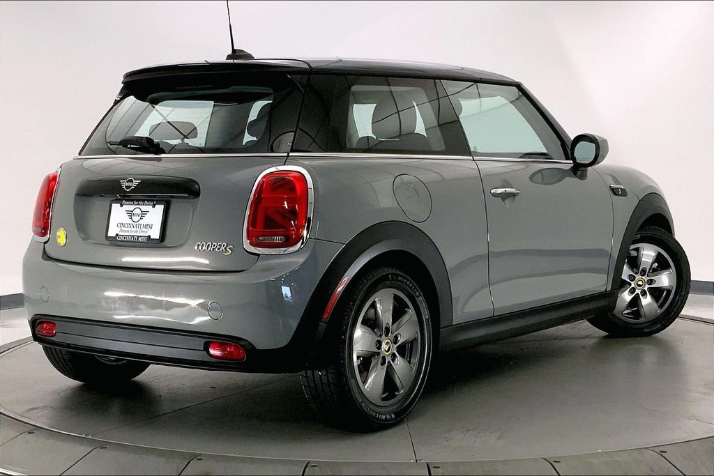 Used 2022 MINI Cooper SE image 12