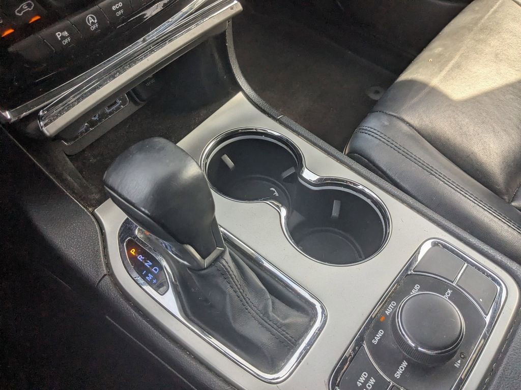 Used 2019 Jeep Grand Cherokee Limited image 26