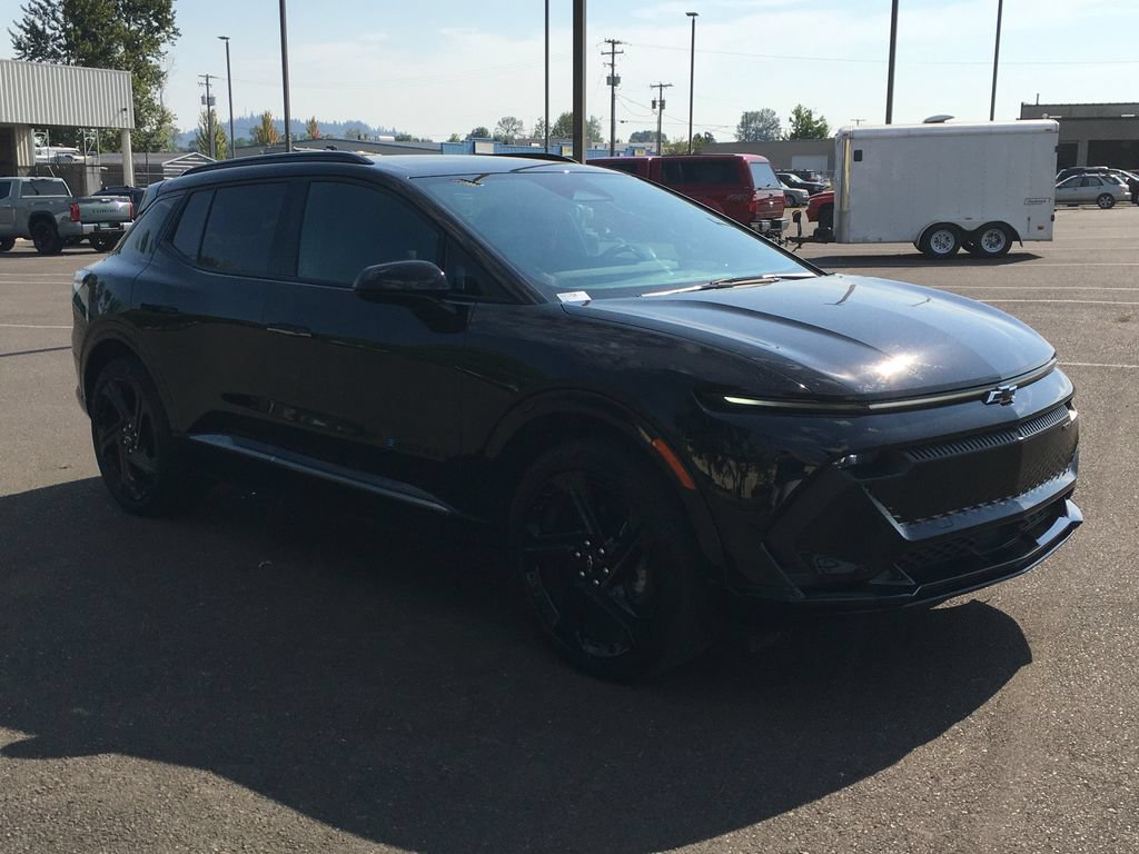 Used 2024 Chevrolet Equinox EV RS AWD/4WD image 9