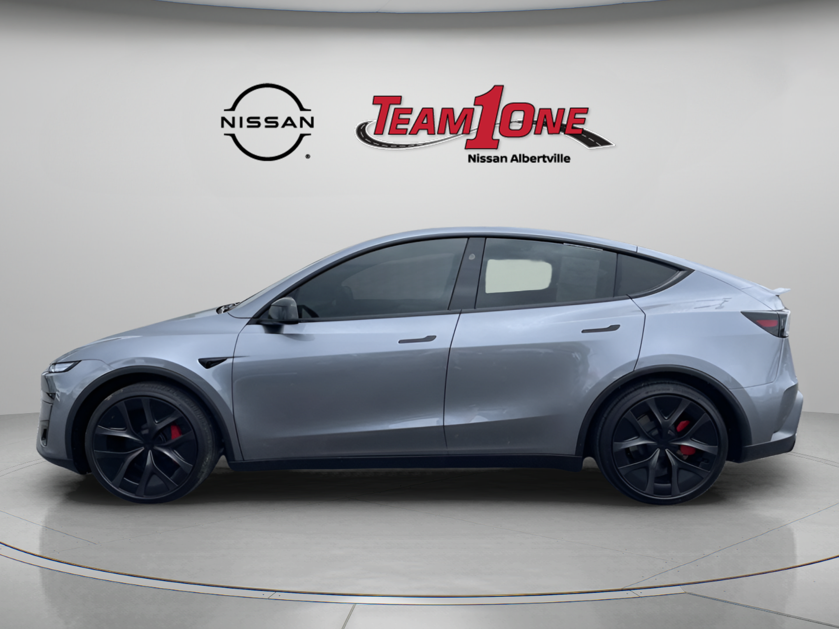 Used 2026 Tesla Model Y Performance AWD/4WD image 6