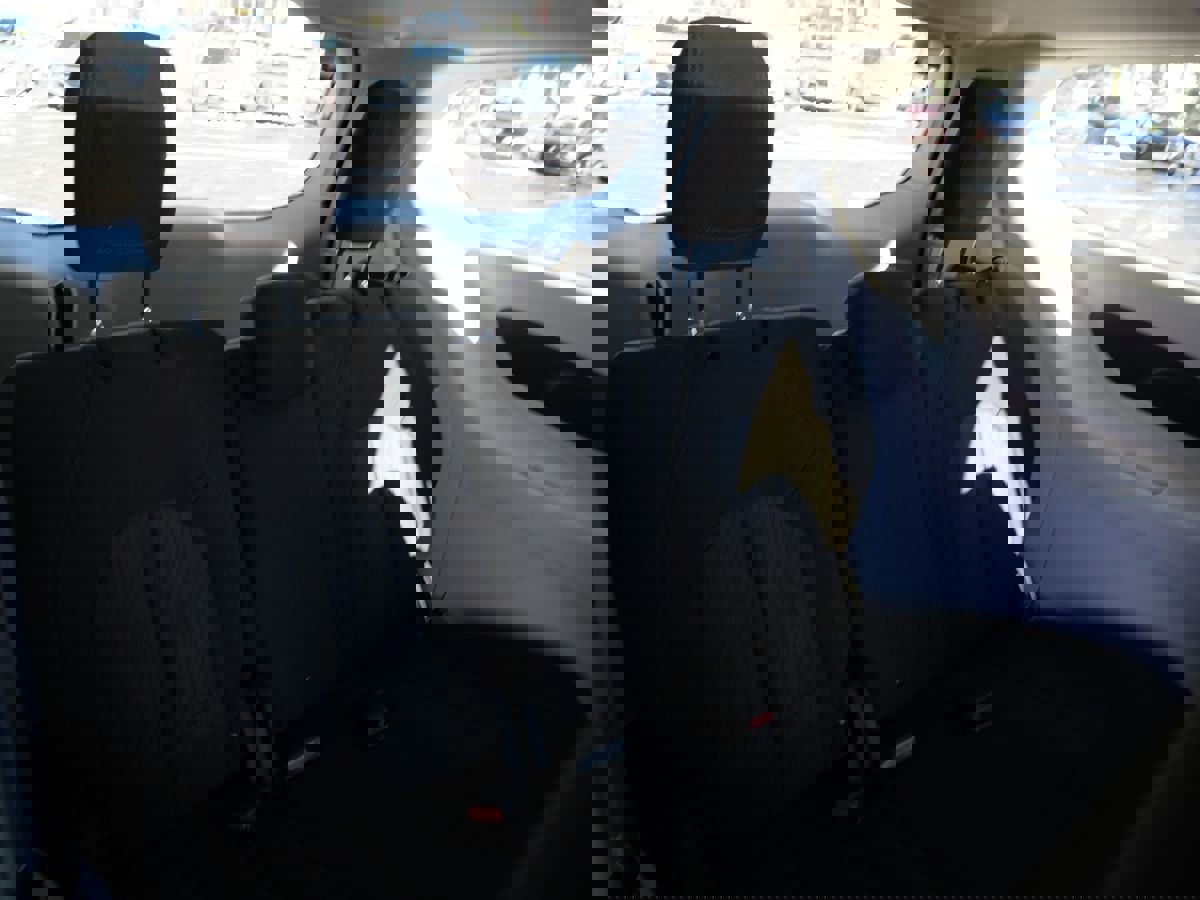 Used 2017 Chrysler Pacifica LX image 24