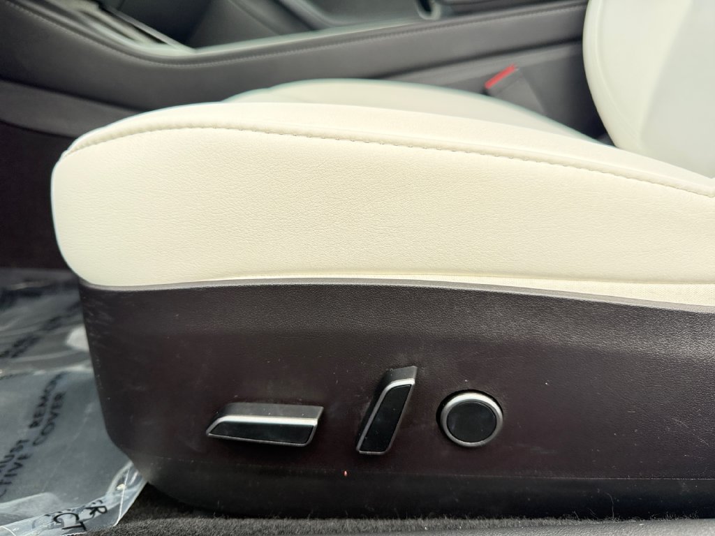 Used 2023 Tesla Model 3 Standard Range RWD image 10
