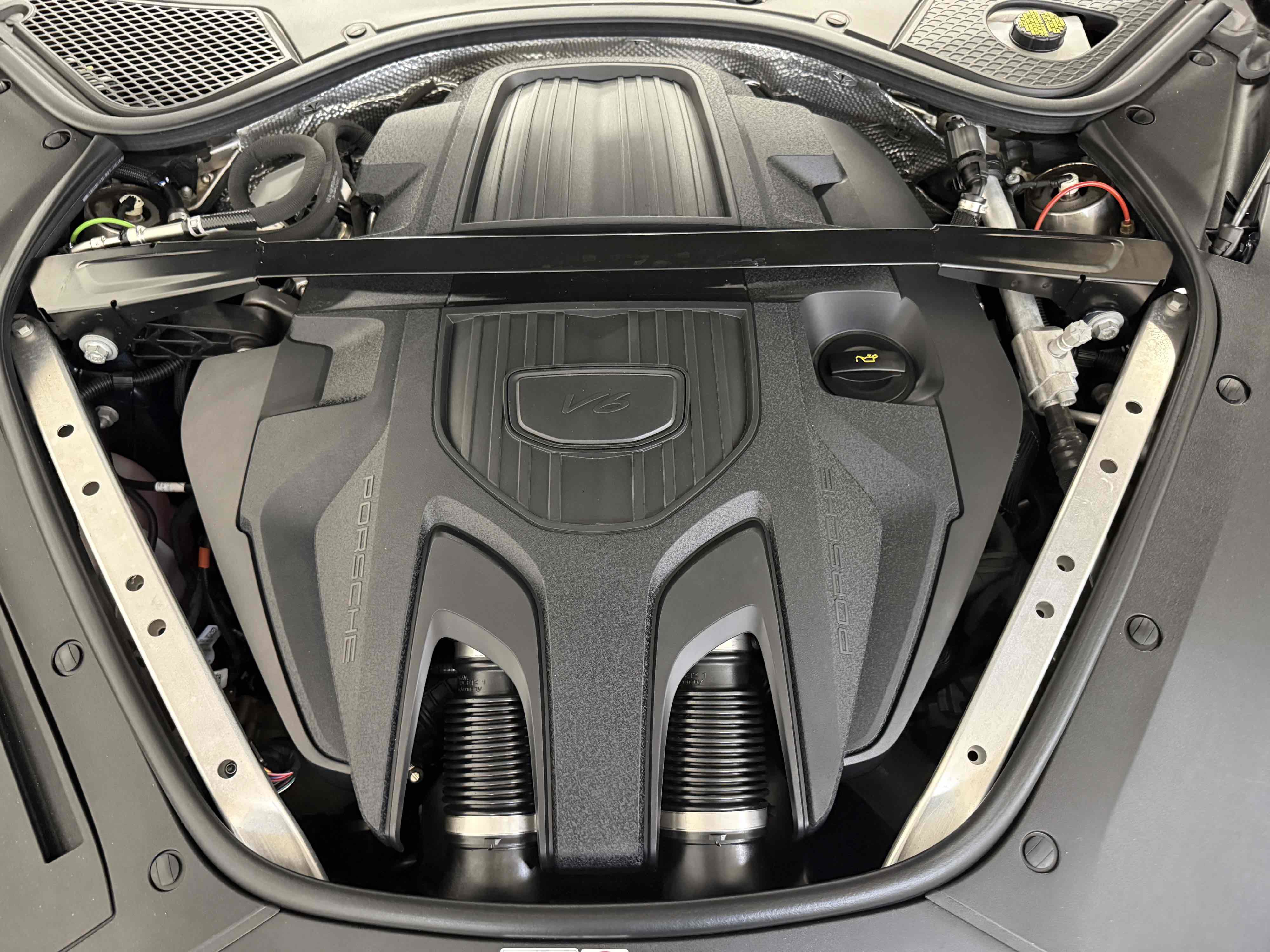 Used 2022 Porsche Panamera Platinum Edition RWD image 12
