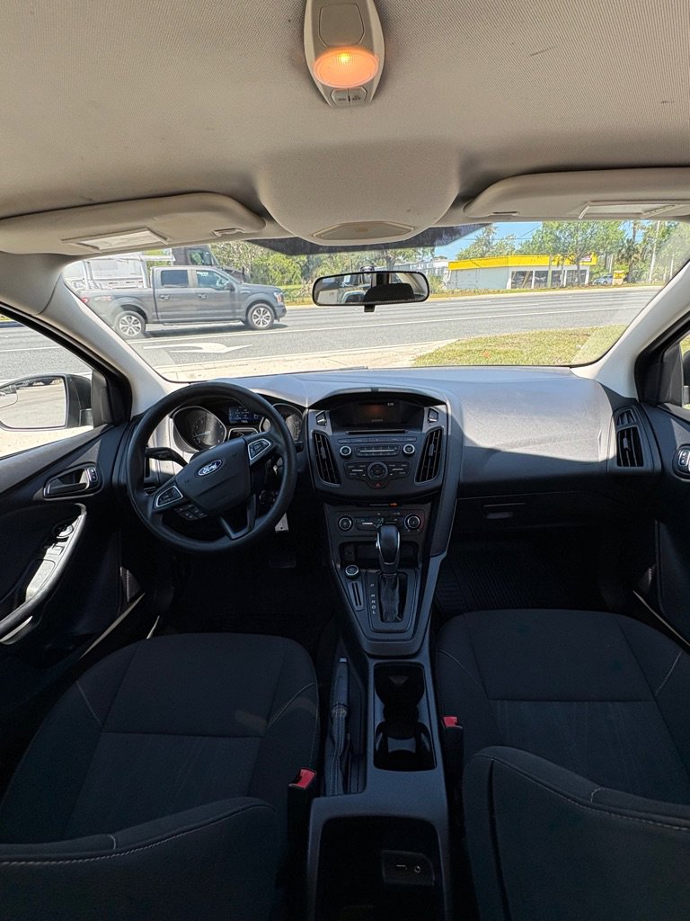 Used 2016 Ford Focus S FWD image 7