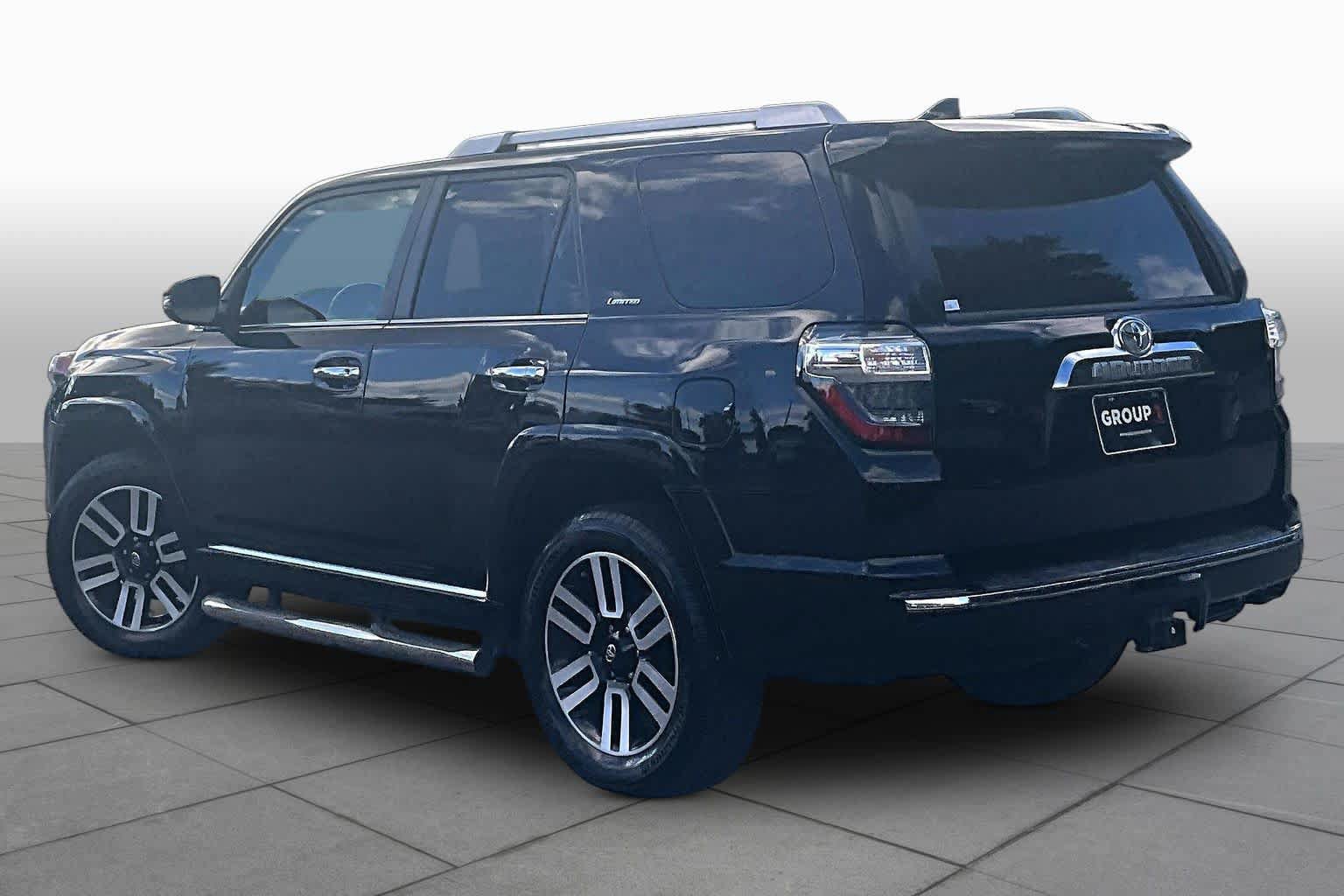 Used 2019 Toyota 4Runner Limited AWD/4WD image 12