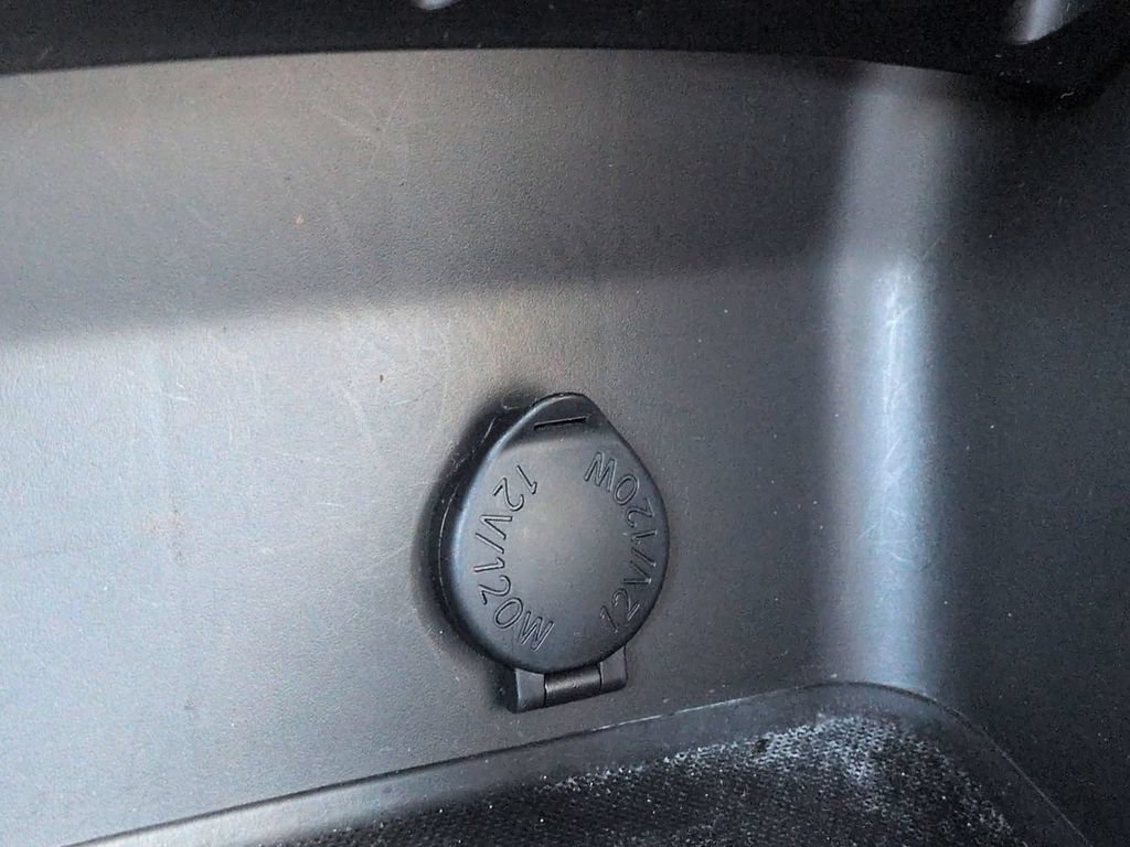 Used 2005 Toyota Solara SLE FWD image 19