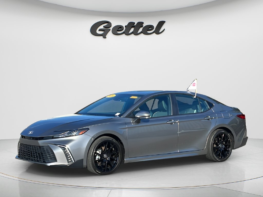 Used 2026 Toyota Camry SE w/ Convenience Package
