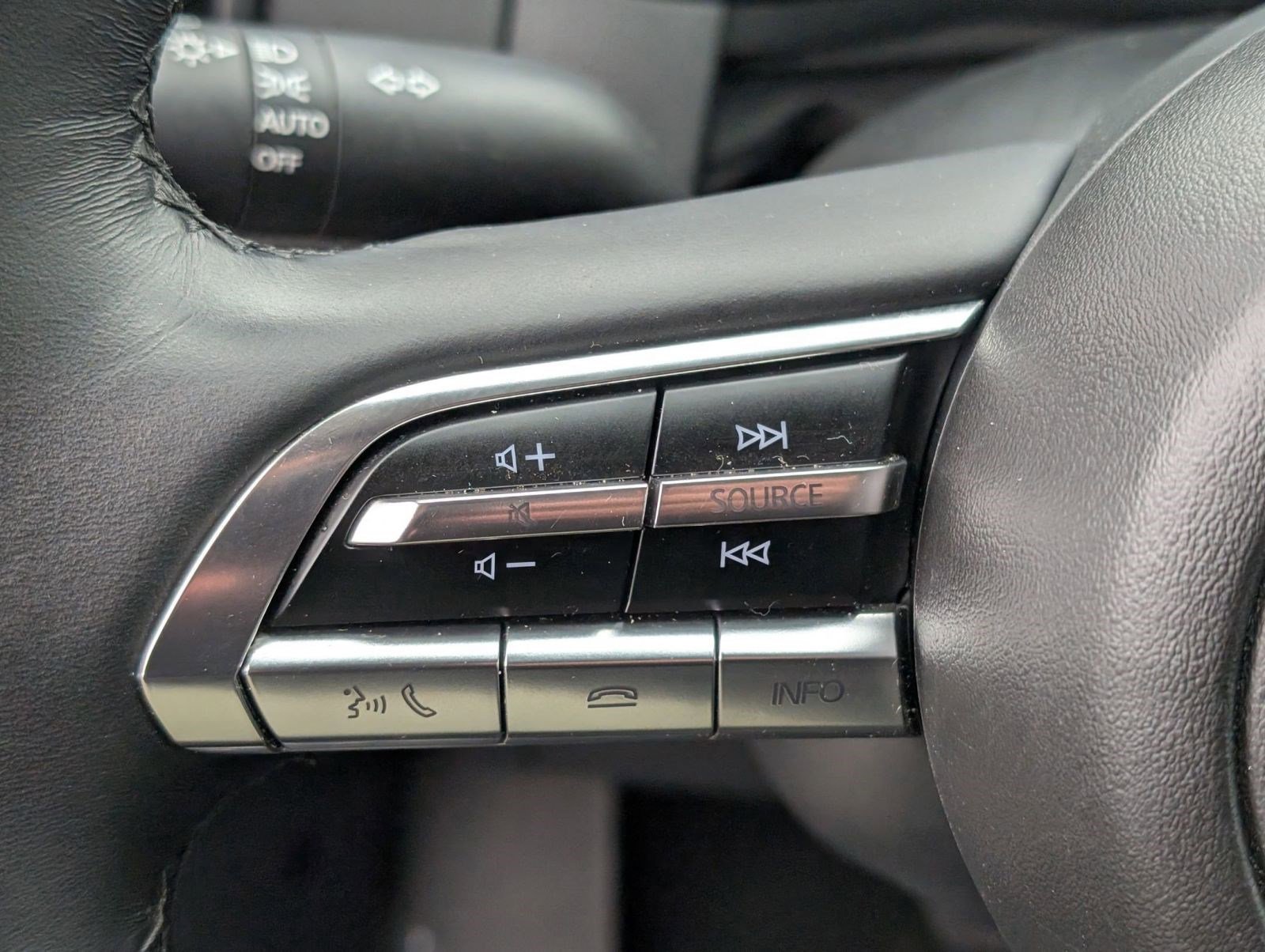 Used 2025 MAZDA CX-50 AWD 2.5 S w/ Preferred Package image 16