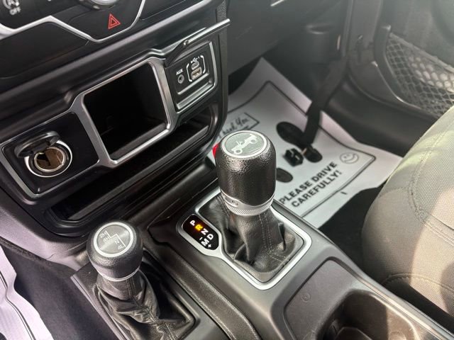 Used 2019 Jeep Wrangler Sport image 27