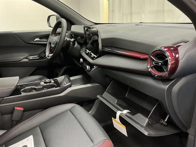 New 2026 Chevrolet Equinox RS w/ LPO, Floor Liner Package AWD/4WD image 34